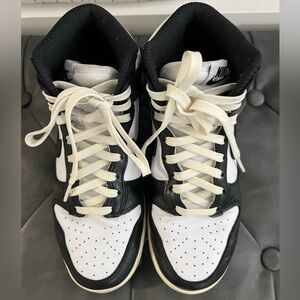 Nike Black and White Athletic Shoes Retro